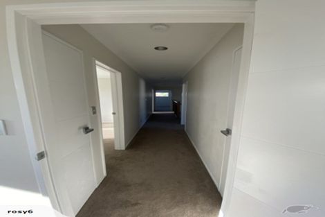 Photo of property in 43 Maylee Crescent, Gulf Harbour, Whangaparaoa, 0930