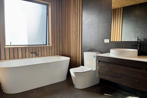 Photo of property in 141 Spur Ridge Rise, Jacks Point, 9371