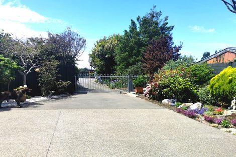 Photo of property in 232 Lake Terrace Road, Shirley, Christchurch, 8061