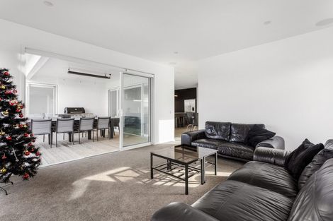 Photo of property in 4 Jeffs Way, Papamoa Beach, Papamoa, 3118