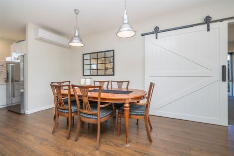 Photo of property in 180a Victoria Avenue, Hokowhitu, Palmerston North, 4410