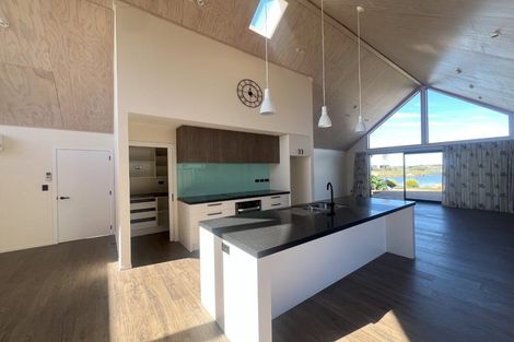 Photo of property in 18 Medusa Lane, Pegasus, 7612