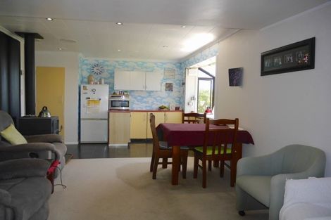 Photo of property in 59 Alfred Road, Egmont Village, New Plymouth, 4371