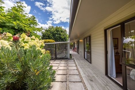 Photo of property in 27 Lincoln Road, Carterton, 5713