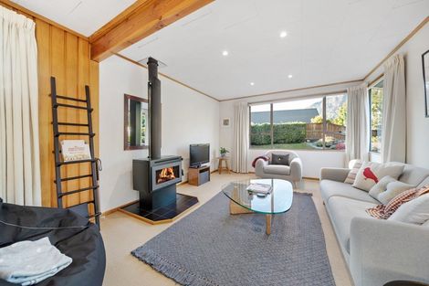 Photo of property in 11 Argyle Place, Arrowtown, 9302