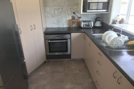 Photo of property in 27a Alice Avenue, Orewa, 0931