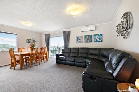 Photo of property in 4b Sarah Way, Crofton Downs, Wellington, 6035