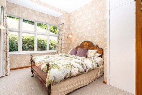 Photo of property in 169 Wadestown Road, Wadestown, Wellington, 6012