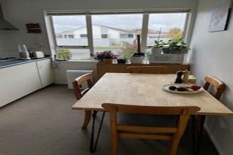 Photo of property in 1/25 Prestons Road, Redwood, Christchurch, 8051