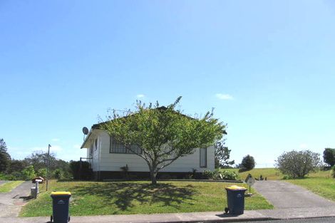 Photo of property in 45 Stott Avenue, Birkdale, Auckland, 0626