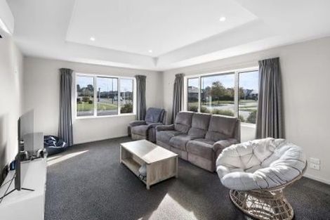 Photo of property in 11 Fernham Way, Rolleston, 7615