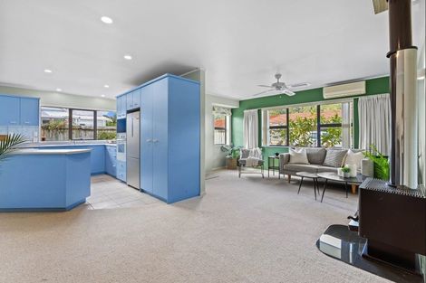 Photo of property in 8a Deveron Street, Regent, Whangarei, 0112