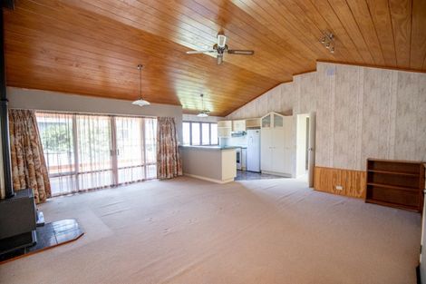 Photo of property in 50 Darlington Street, Ngatea, 3503