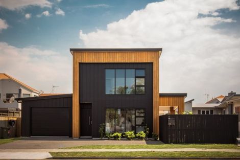 Photo of property in 78a Oceanbeach Road, Mount Maunganui, 3116