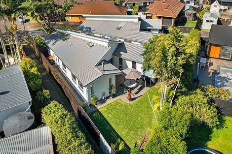 Photo of property in 24 Motuora Road, Manly, Whangaparaoa, 0930