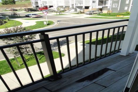 Photo of property in 92 Arrowsmith Drive, Flat Bush, Auckland, 2019