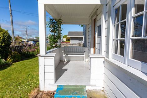 Photo of property in 41 Burns Street, Dannevirke, 4930