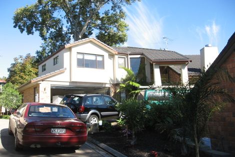 Photo of property in 44 Grammar School Road, Pakuranga, Auckland, 2010