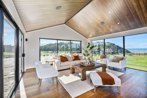 Photo of property in 27 Hurihuri Road, Okura Bush, Silverdale, 0794