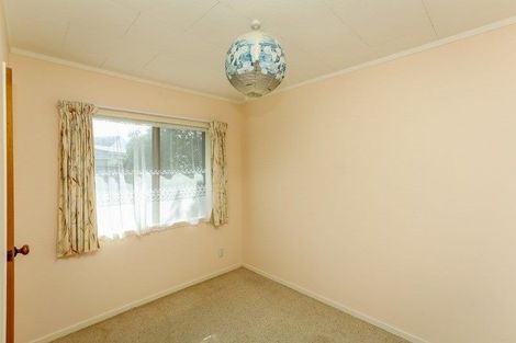 Photo of property in 8a Keats Place, Whalers Gate, New Plymouth, 4310