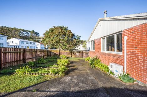 Photo of property in 59 Waihora Crescent, Waitangirua, Porirua, 5024