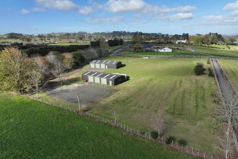 Photo of property in 2 Ada Lane, Riverhead, 0793