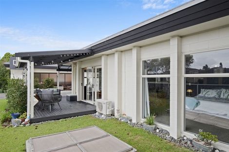 Photo of property in 6 Park Estate Road, Rosehill, Papakura, 2113