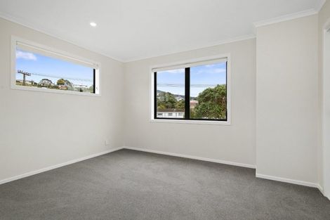 Photo of property in 1e Pembroke Street, Tawa, Wellington, 5028