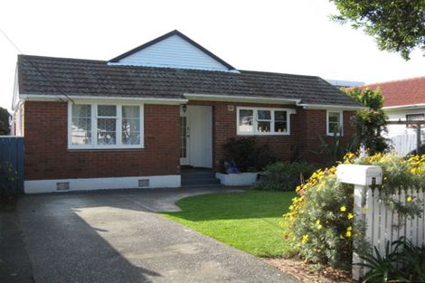 Photo of property in 7a Bauchop Road, Waterloo, Lower Hutt, 5011