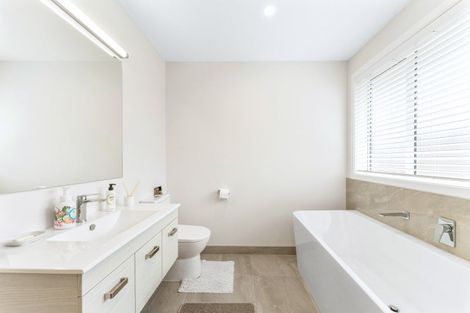 Photo of property in 77 Harakeke Drive, Wharewaka, Taupo, 3330