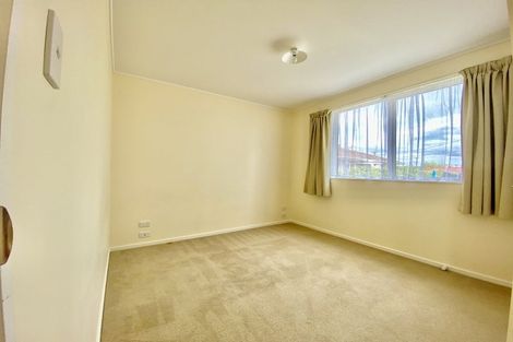 Photo of property in 135 Weymouth Road, Manurewa, Auckland, 2102