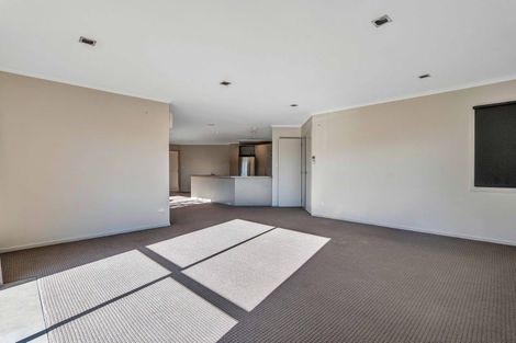 Photo of property in 40 Montague Grove, Stratford, 4332