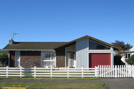 Photo of property in 32 Oldham Avenue, Onekawa, Napier, 4110
