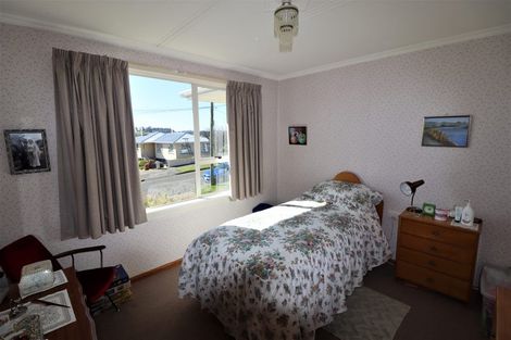 Photo of property in 27 Arrow Crescent, Holmes Hill, Oamaru, 9401