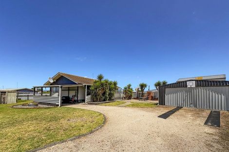 Photo of property in 38 Tongariro Street, Castlecliff, Wanganui, 4501