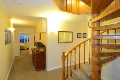 Photo of property in 31 Marama Crescent, Mount Pleasant, Christchurch, 8081