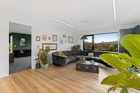Photo of property in 1 De Surville Way, Pegasus, 7612