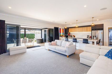 Photo of property in 11a Belvedere Crescent, Takaro, Palmerston North, 4412