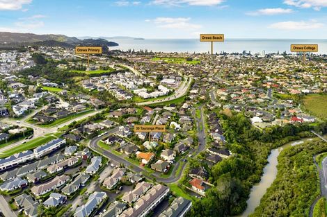 Photo of property in 30 Tauranga Place, Orewa, 0931