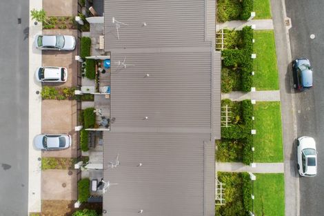 Photo of property in 33/11 Ray Small Drive, Papakura, 2110