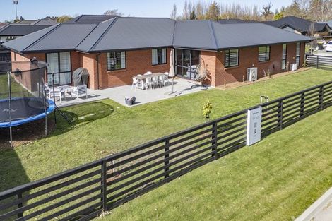 Photo of property in 22 Minerva Crescent, Woodend, 7610