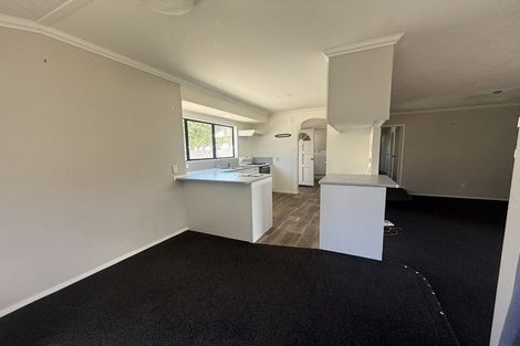 Photo of property in 13 Pyle Road West, One Tree Point, 0118