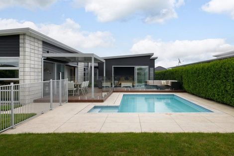 Photo of property in 24 Wisteria Place, Flagstaff, Hamilton, 3210