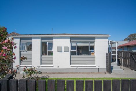 Photo of property in 2/14 Kawau Crescent, Bromley, Christchurch, 8062