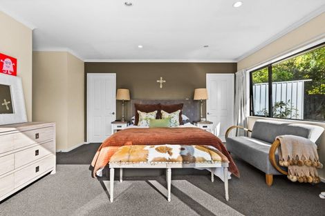 Photo of property in 24 Fairview Place, Havelock North, 4130