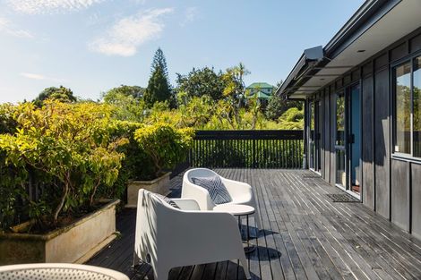 Photo of property in 61a Fairmount Road, Titirangi, Auckland, 0604