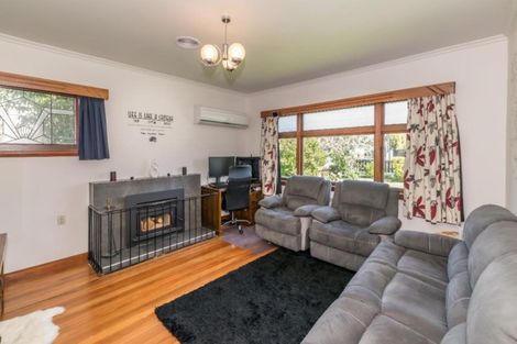 Photo of property in 102 West Belt, Rangiora, 7400
