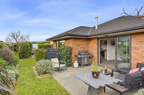 Photo of property in 20 Gandalf Crescent, Paraparaumu, 5032