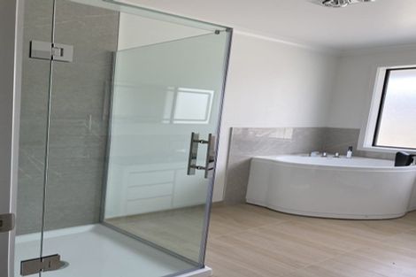 Photo of property in 13 Loftus Place, Flagstaff, Hamilton, 3210