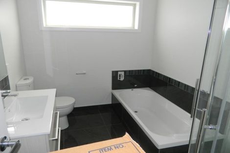 Photo of property in 14 Lambley Road, Titahi Bay, Porirua, 5022